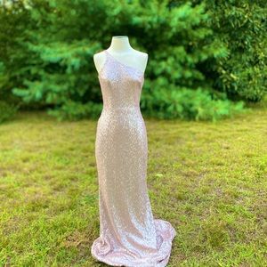 Dress The Population | Bella Dress